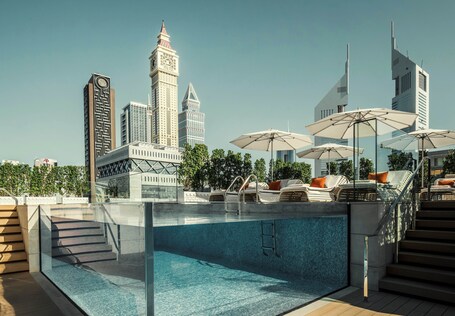 Four Seasons Hotel Dubai International Financial Centre - Image 1