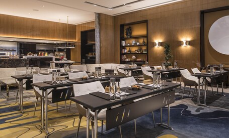 Four Seasons Hotel Dubai International Financial Centre - Image 105
