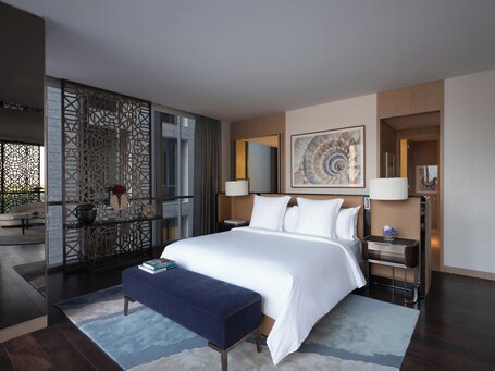 Four Seasons Hotel Dubai International Financial Centre - Image 95