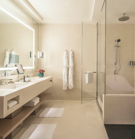 Four Seasons Hotel Dubai International Financial Centre - Image 112