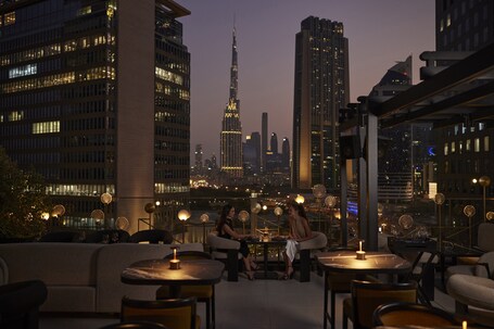 Four Seasons Hotel Dubai International Financial Centre - Image 17