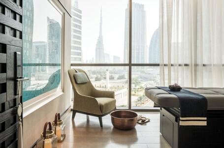 Four Seasons Hotel Dubai International Financial Centre - Image 2