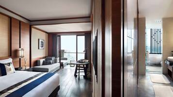 Minibar, in-room safe, desk, laptop workspace