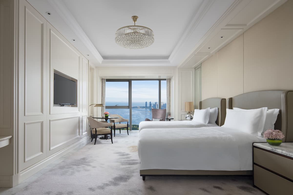 Premium bedding, down duvets, in-room safe, desk