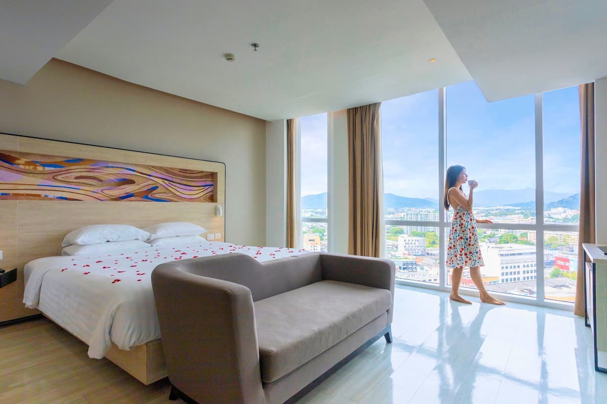 executive room, 1 king bed | view from room