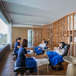 Body treatments, aromatherapy, hot stone massages, deep-tissue massages