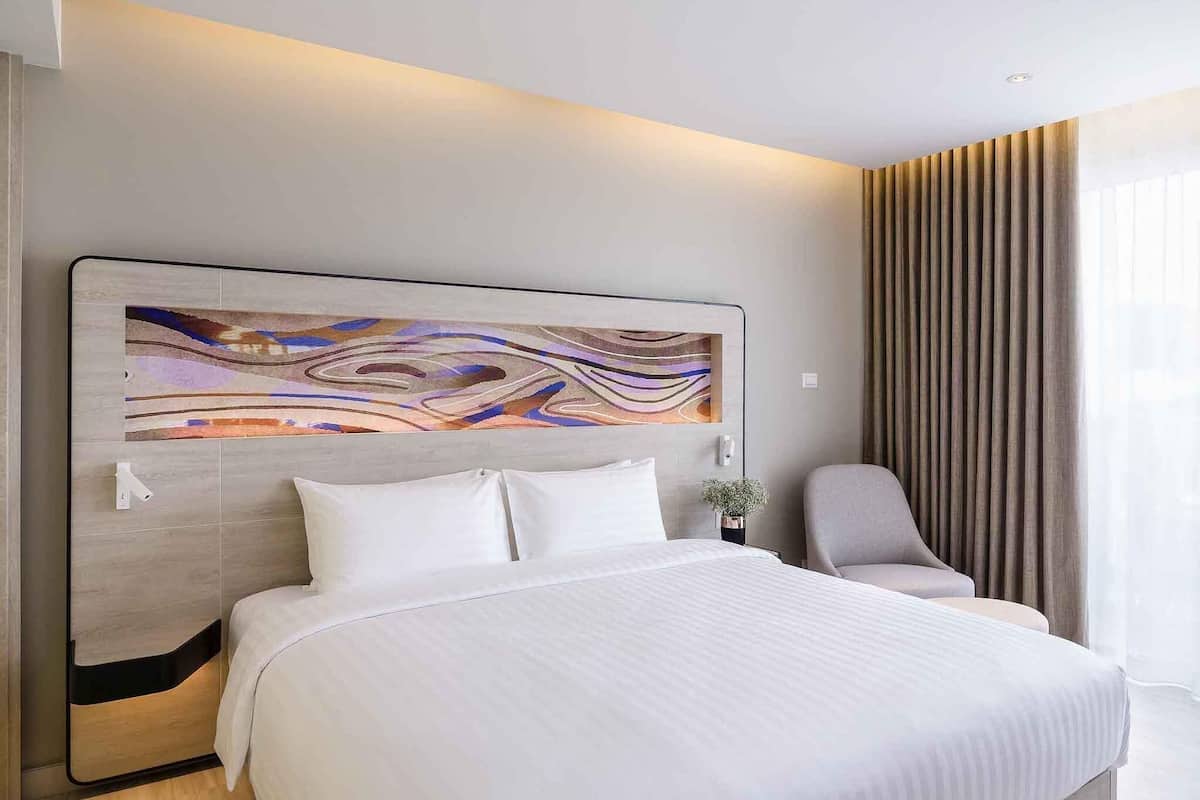 Superior-rum - 1 kingsize-säng | 1 sovrum, sängtillbehör av högsta kvalitet och minibar