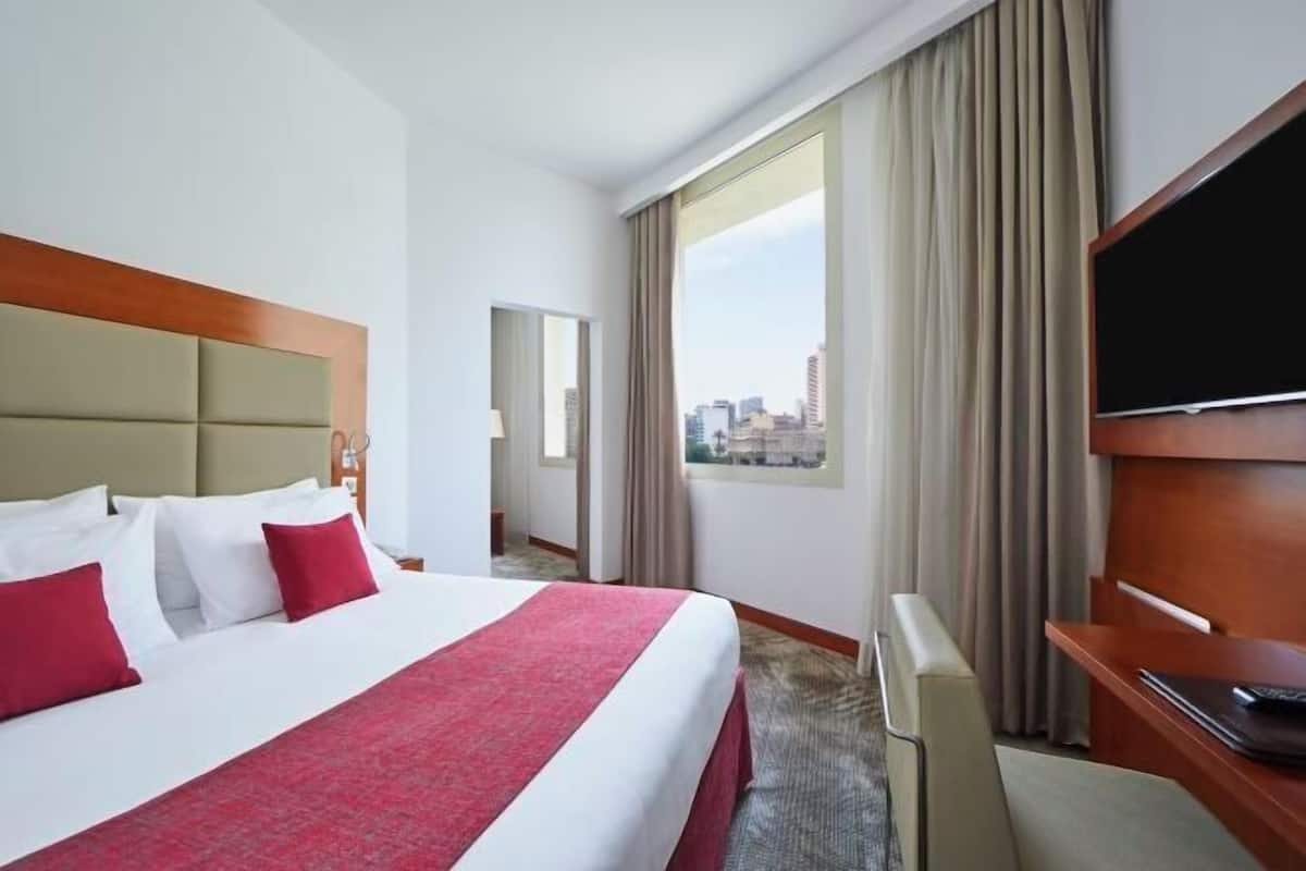 1 chambre, couette en duvet, minibar, coffre-fort