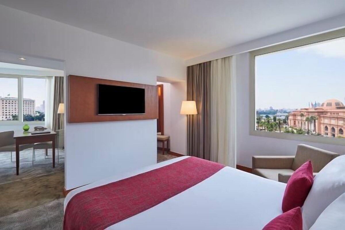 1 bedroom, down comforters, minibar, in-room safe