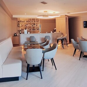 Bar (on property) - Hotel Vittoria Parc (Bari)