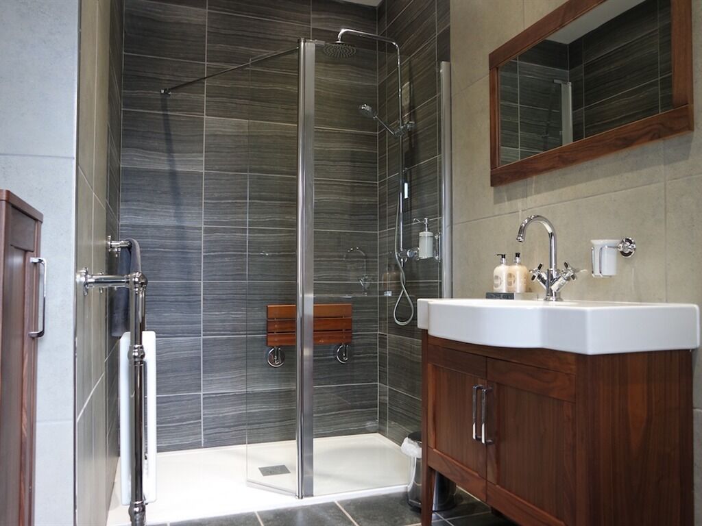 Habitación doble estándar, baño en la habitación | Baño