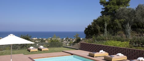 Luxury Villa, 2 Bedrooms, Private Pool, Sea View | Terrace/patio