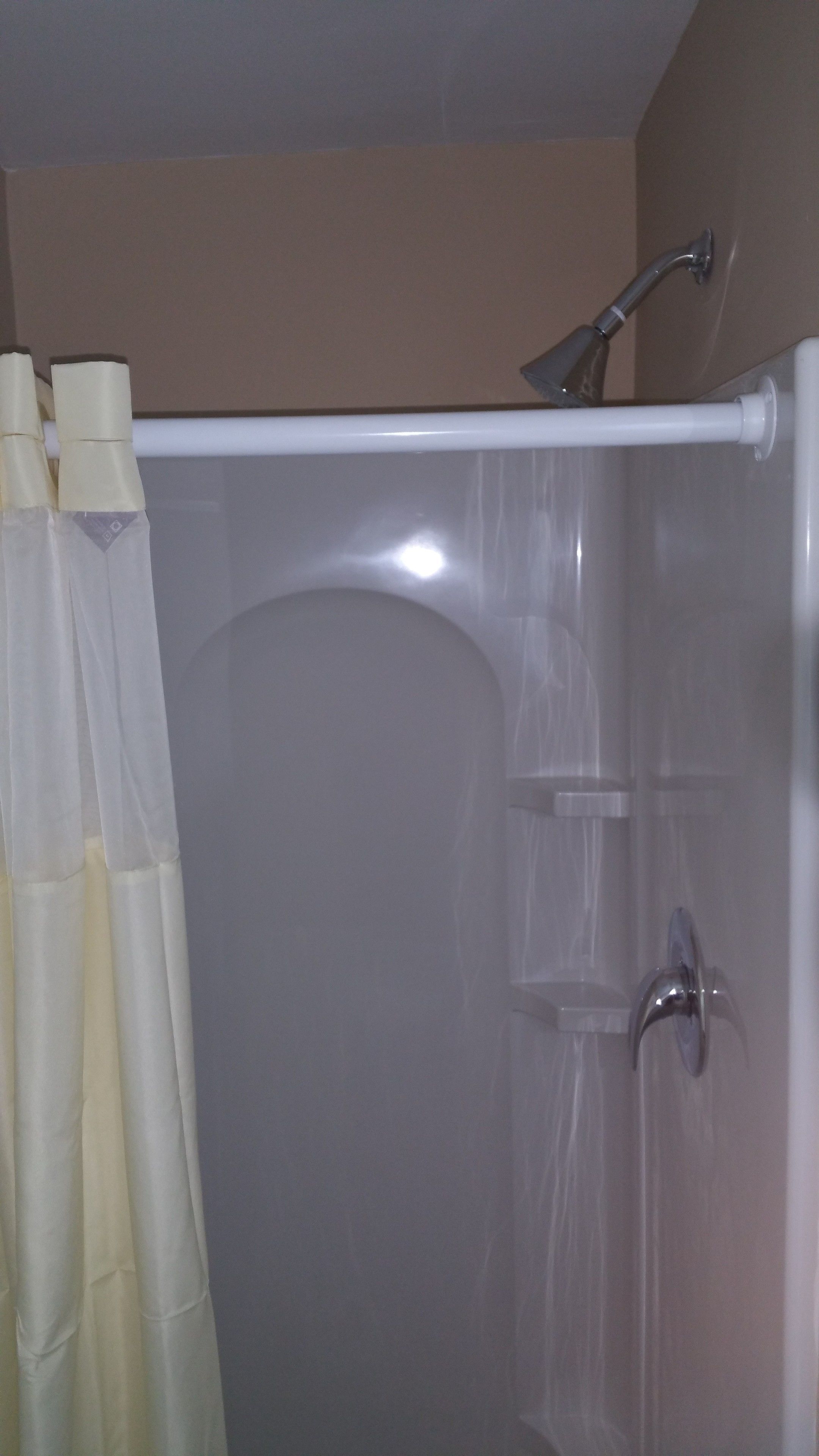 Standardzimmer, 1 King-Bett | Dusche im Bad