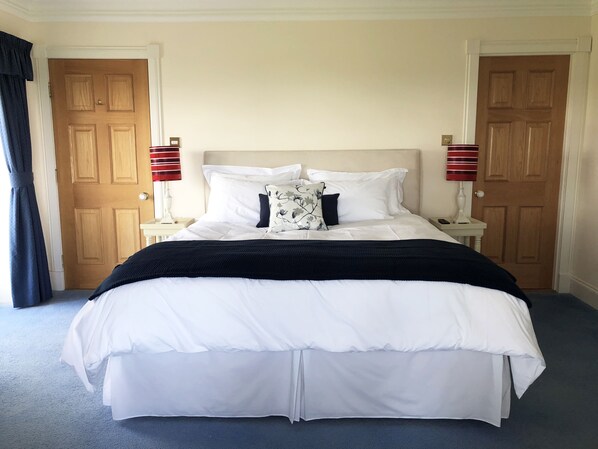 Double Room, Sea View (Macallan)