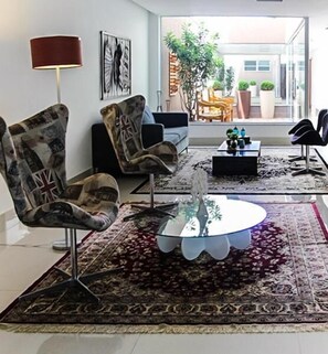 TV - Mirante Flat (Ouro Branco)