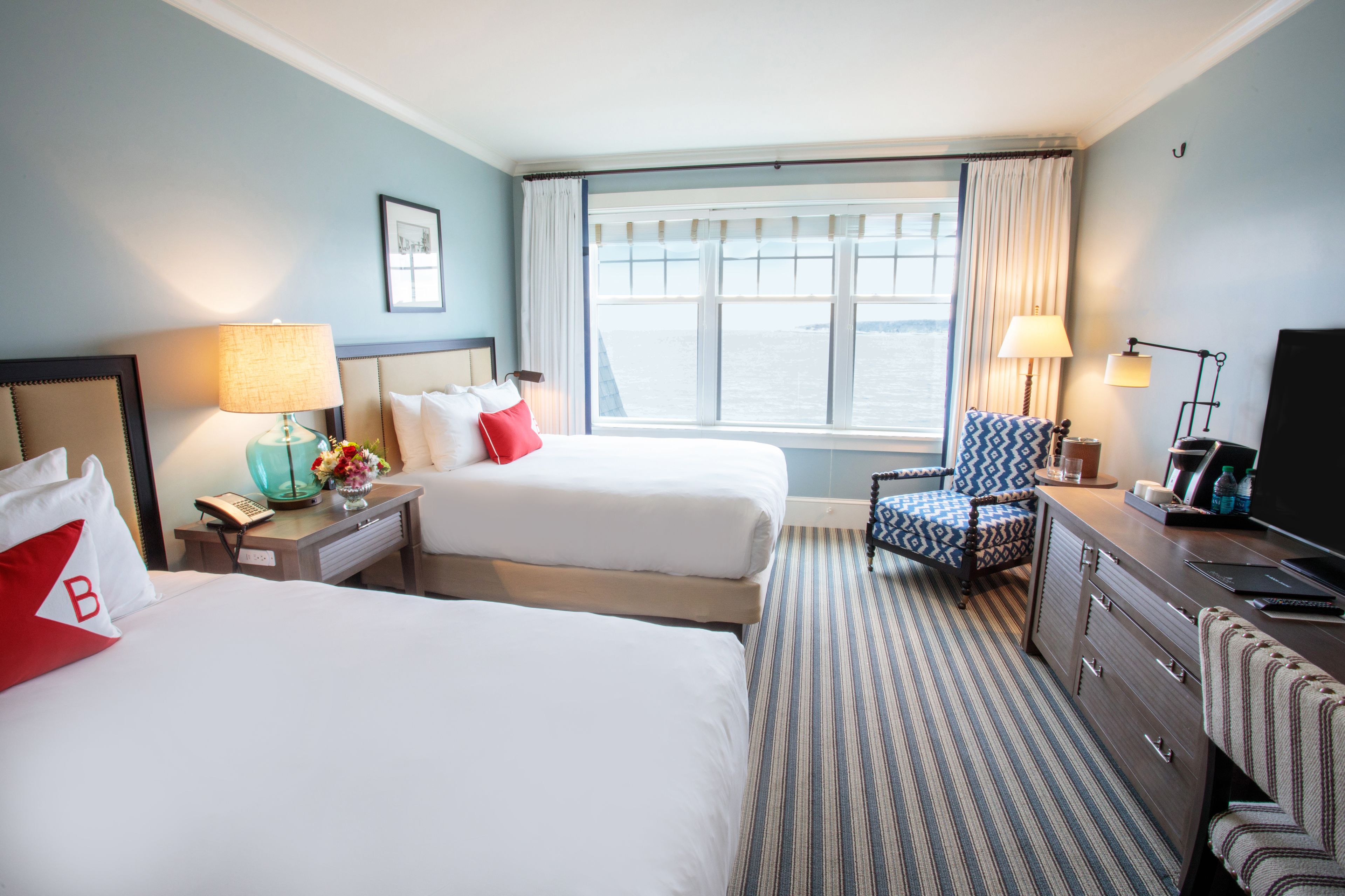 ocean front queen/queen | premium bedding, in-room safe, desk, iron/ironing board