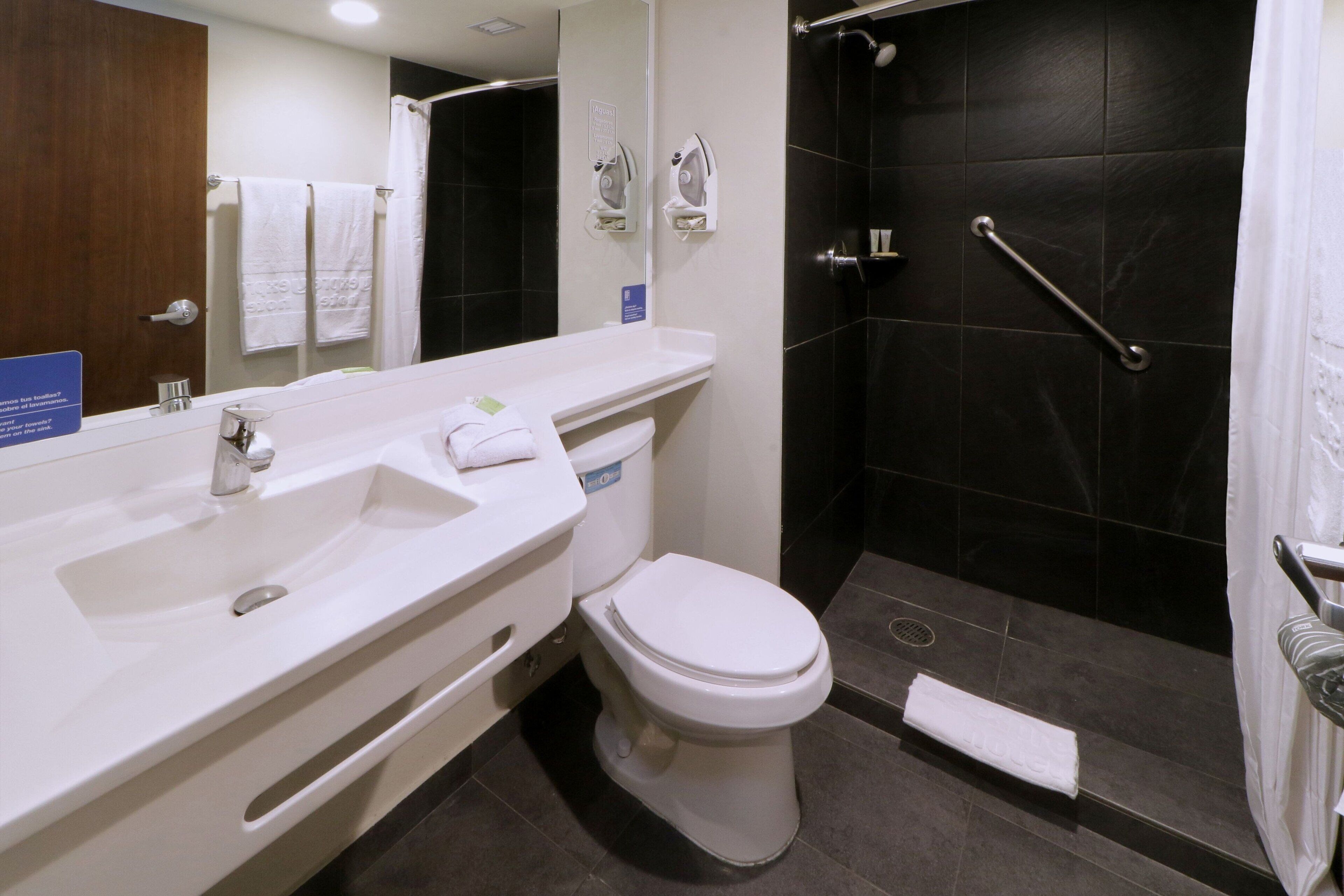 shower, free toiletries, towels