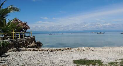 Gorion Beach Resort