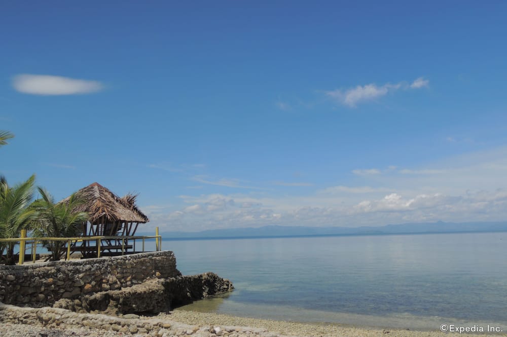 Gorion Beach Resort
