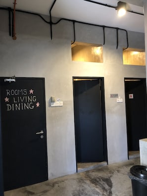 Ruang laundry