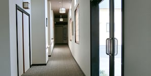 Hallway - Yurakuan Miyazaki (Miyazaki)