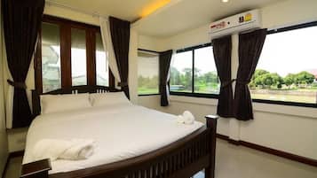 Deluxe Double Room, River View