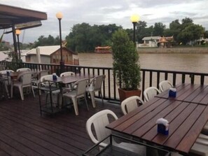Breakfast, lunch, dinner served; Thai cuisine  - Ban U Thong Accommodations (Ayutthaya)