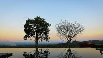 Outdoor pool, pool loungers