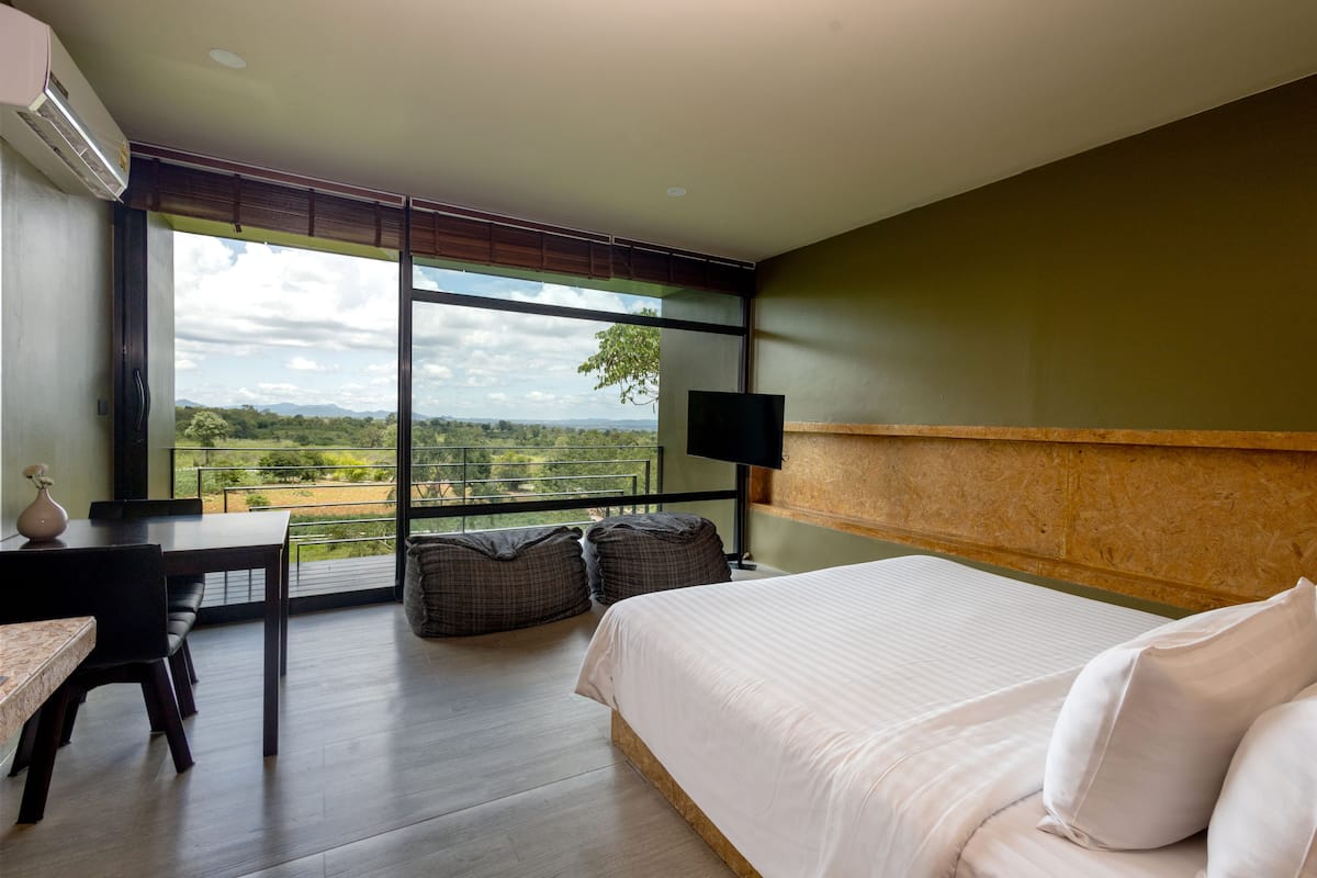 horizon villa | free minibar, in-room safe, blackout curtains, free cots/infant beds