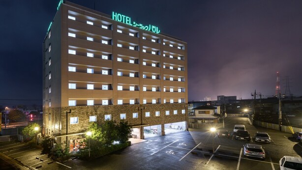 A multi-story hotel with a sign indicating it is a hotel. - Hotel Sealuck Pal Kofu (Kofu)