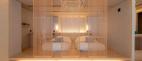 Suite Room, Non Smoking | Desk, laptop workspace, iron/ironing board, bed sheets