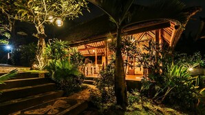 Khuôn viên nơi lưu trú