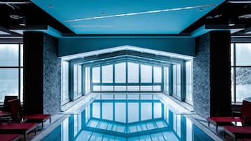 Sauna, steam room, Turkish bath/hammam, body treatments