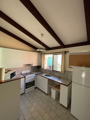 2 Storey 2 Bedroom Villa | Private kitchen | Full-size fridge, microwave, oven, stovetop