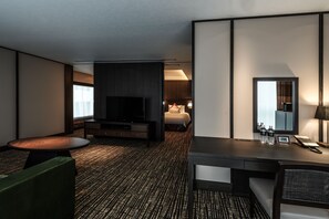 Master Suite Room, Club Lounge Access, 65 sqm, 2 Semi Double Beds, Non Smoking | Living area | Flat-screen TV, DVD player - Hotel Allamanda Aoyama Tokyo (Tokyo)