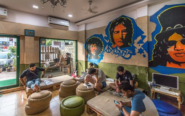 Sala de estar en el lobby