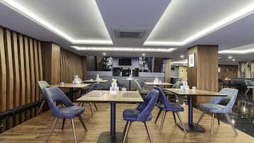 FrĂŒhstĂŒck, Mittagessen, Abendessen, tĂŒrkische KĂŒche