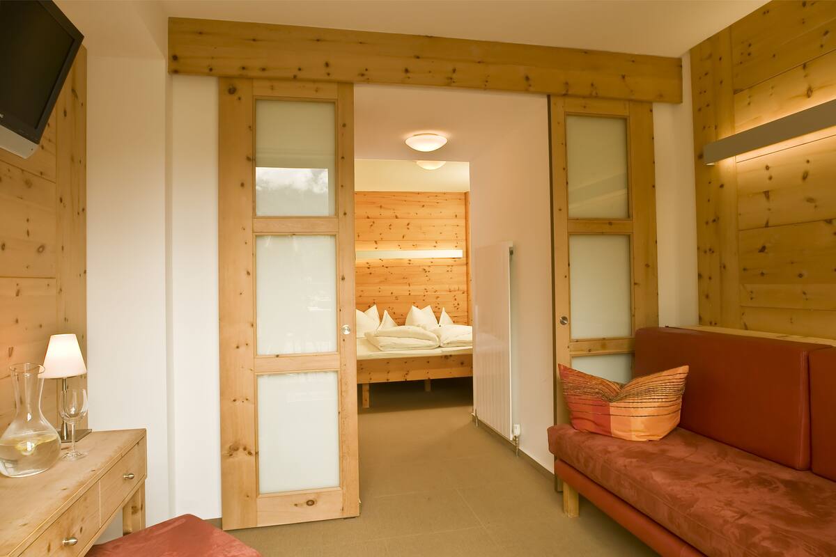 In-room safe, desk, free cots/infant beds, free WiFi