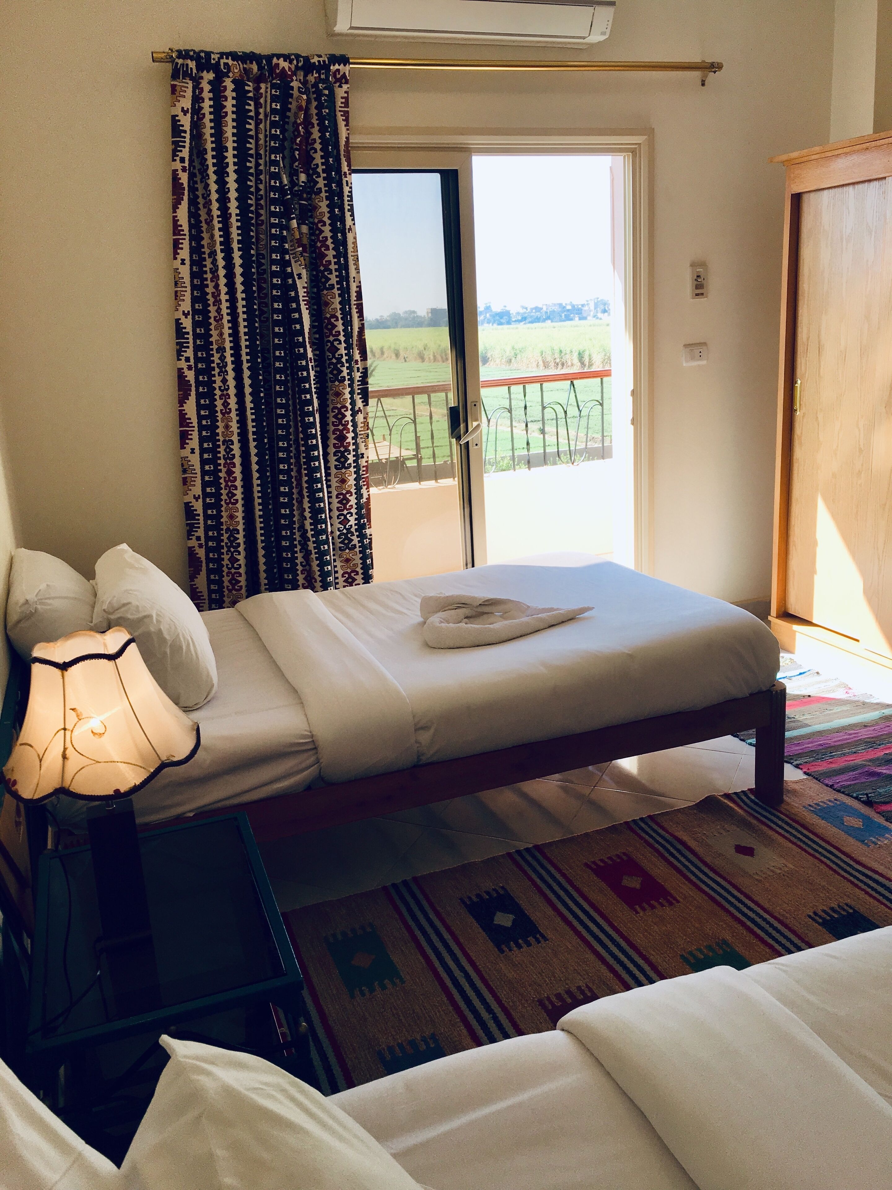 superior double or twin room, garden view | 1 bedroom, desk, free wifi, bed sheets