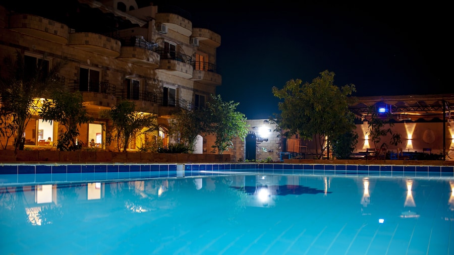 New Memnon Hotel