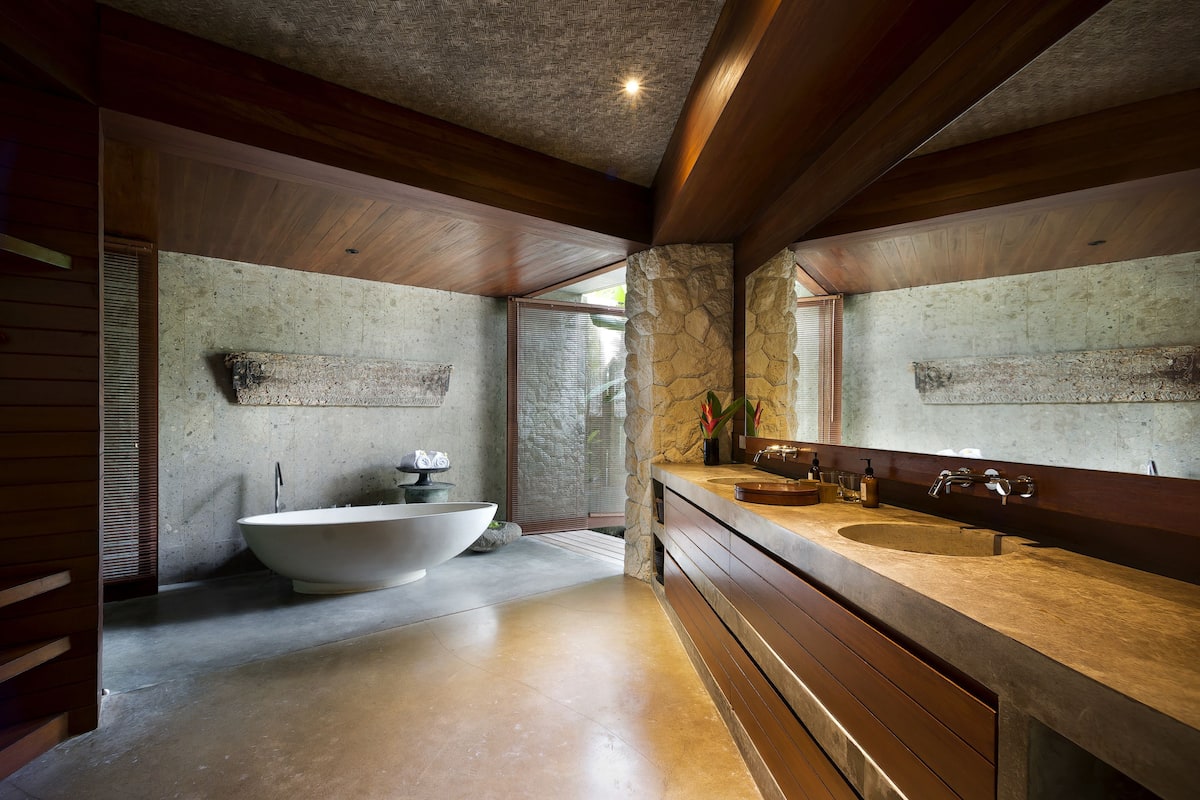 separate bathtub and shower, free toiletries, bathrobes, slippers