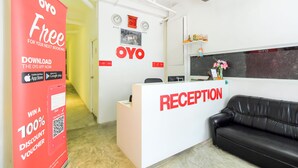 Unclassified image, 2 of 24, button - OYO 332 Everest Boutique Hotel (Bangkok)