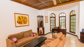 Lobby sitting area - Kandy Green View Bungalow (Kandy)