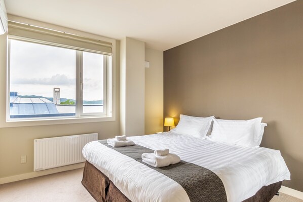 Apartment, 3 Bedrooms, Resort View (Upstairs)