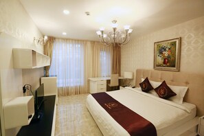 Minibar, in-room safe, desk, blackout curtains