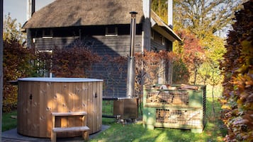 Reggehooiberg with sauna & hottub | Banheira de hidromassagem particular