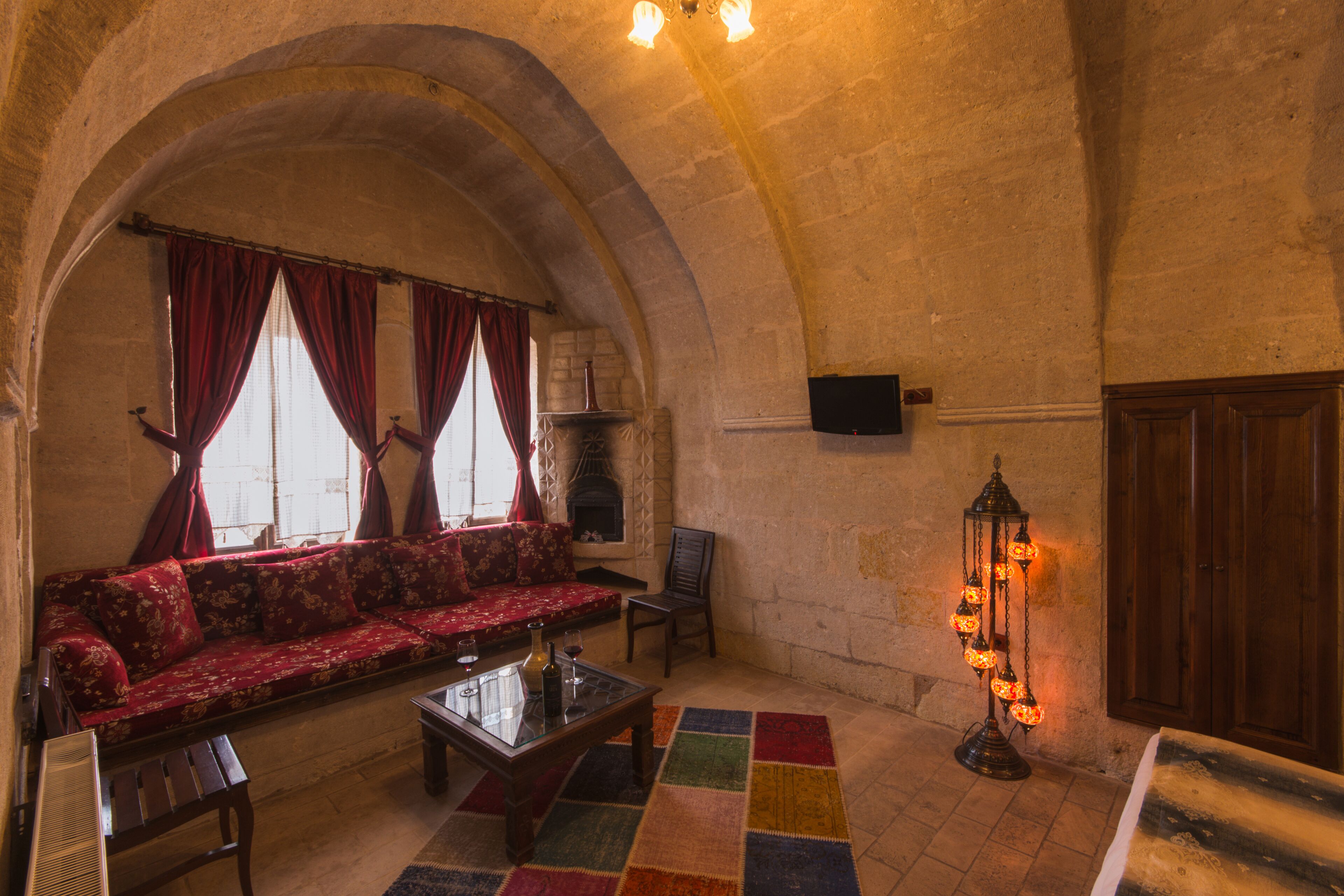 superior suite | living area | lcd tv, pay films