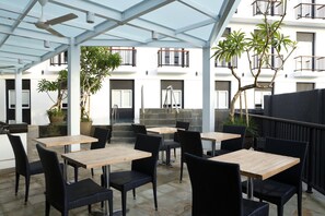 Restaurant - Amaris Hotel Teuku Umar (Denpasar)