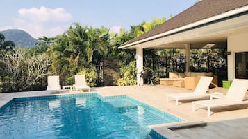 4 Bedrooms Private Pool Villa | Hồ bơi ngoài trời | Hồ bơi ngoài trời
