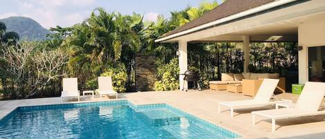 4 Bedrooms Private Pool Villa | Kolam renang outdoor